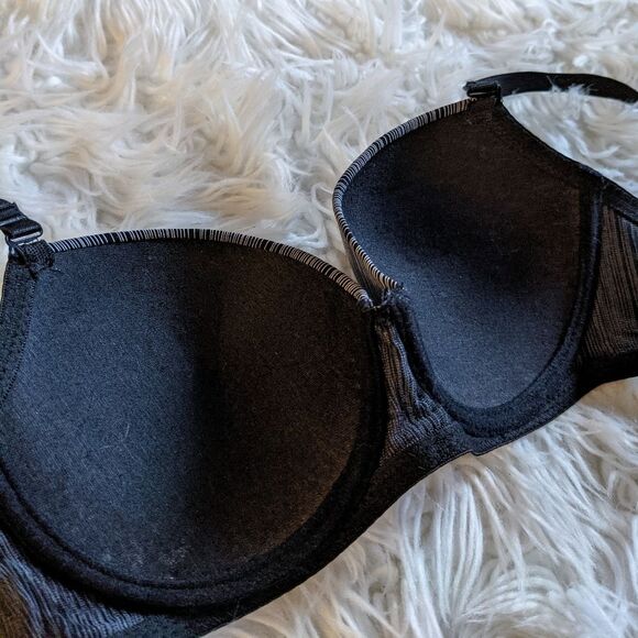 Sexy Pinstripe Bra with Removable Straps 32B - Picture 6 of 7